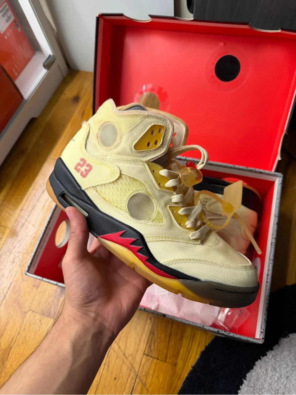 Off-White x Air Jordan 5 SP 'Sail' - Size 9.5 Men’s
